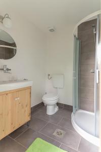 Koupelna v ubytování Glamping Bizjak