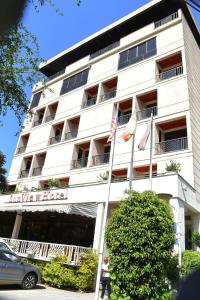 Budova, kde se hotel nachází