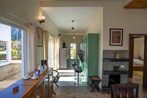 Φωτογραφία από το άλμπουμ του Bhowali Valley Chalet By 3R Stays σε Bhowāli