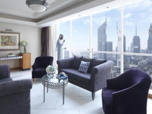 Χώρος καθιστικού στο Fairmont Dubai