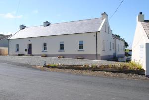 Photo de la galerie de l'établissement The Castle Bed & Breakfast, à Ballintoy