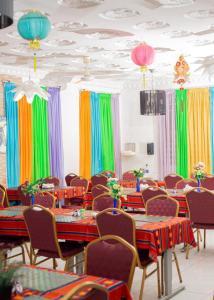 Gallery image of Royal Lee's Hotel in Tutu