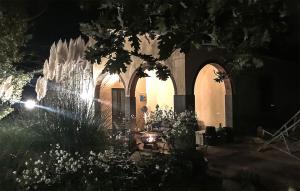 Κήπος έξω από το Pet Friendly Home In Castelfranco Piandiscó +24 φωτογραφίες