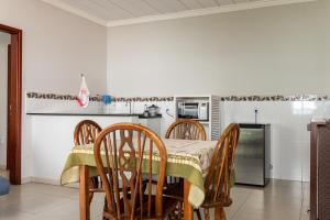 Η κουζίνα ή μικρή κουζίνα στο Pousada Flat Moreira Lima +32 φωτογραφίες