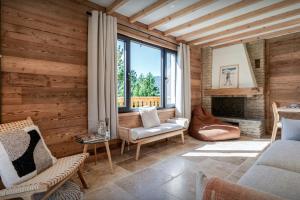 Χώρος καθιστικού στο Chalet Mushy - OVO Network