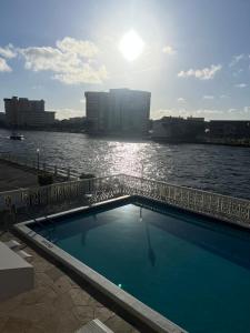 Gallery image of Ocean Dream in Hallandale Beach