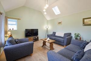 Televiisor ja/või meelelahutuskeskus majutusasutuses Host & Stay - The Byres +19 fotot