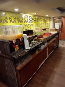 Еда / где поесть недалеко от отеля