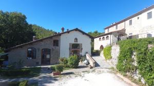 Το κτήριο όπου στεγάζεται  το διαμέρισμα