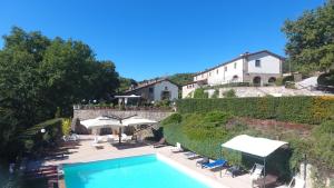 Πισίνα στο ή κοντά στο la fratta 3 +9 φωτογραφίες