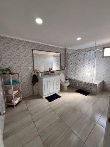 Postel nebo postele na pokoji v ubytování Hacienda House + 4 fotografie