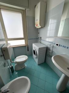 Ένα μπάνιο στο Nievo-Ceccarini Pedonale Flexrent - Immobiliare Abissinia +23 φωτογραφίες