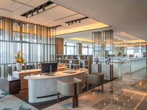 Posezení v ubytování Sofitel Hangzhou Yingguan-Olympic Center Hotel