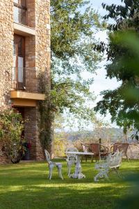 Gallery image of Can Sisó, Masia Completa in Crespiá