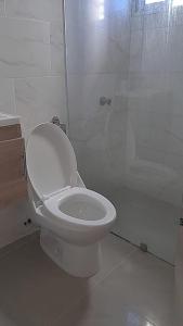 Ένα μπάνιο στο Apartahotel ABC