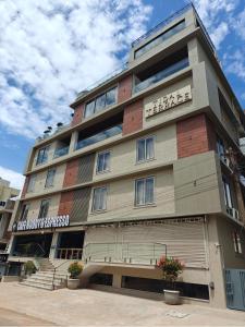 Το κτήριο όπου στεγάζεται  το δωμάτιο σε οικογενειακή κατοικία