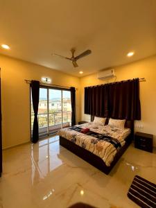 Ένα ή περισσότερα κρεβάτια σε δωμάτιο στο Paradise +36 φωτογραφίες