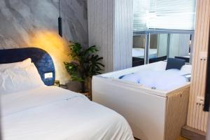 Gallery image of Luxury Suite by The Bubbles Jacuzzi Rooms in Tirana
