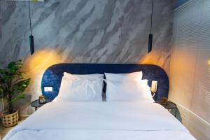 Gallery image of Luxury Suite by The Bubbles Jacuzzi Rooms in Tirana