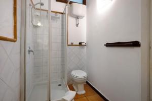 Ένα μπάνιο στο Camere familiari in Agriturismo