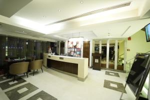 Ο χώρος του λόμπι ή της ρεσεψιόν στο Hotel Western Court