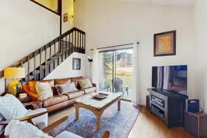 Posezení v ubytování Canyon Village Red Pine Comfort C6