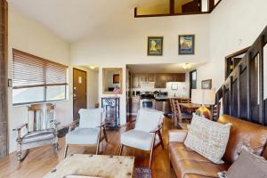 Kuchyň nebo kuchyňský kout v ubytování Canyon Village Red Pine Comfort C6