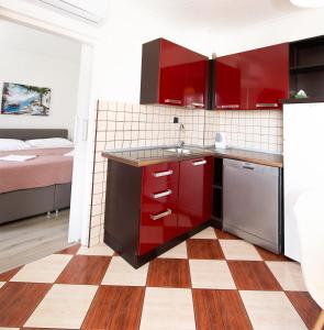 Gallery image of Apartments Lili in Pag