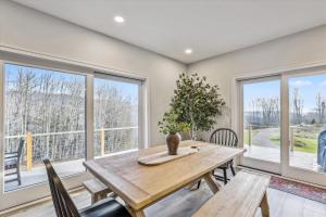 Fotografie z fotogalerie ubytování Hill House v destinaci Waterbury