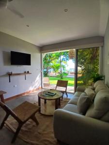 Μια τηλεόραση ή/και κέντρο ψυχαγωγίας στο El Xalli Hotel