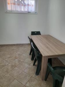 杜瑙保陶伊Ház a tónál szelid的相册照片