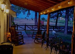 Fotografie z fotogalerie ubytování The Lodge at Harmony Oaks v destinaci Weatherford