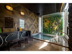 La alberca dentro o cerca de Hotel Oak Shizuoka - Vacation STAY 23302v