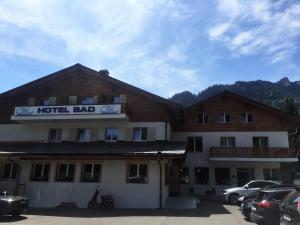 Ein allgemeiner Bergblick oder ein Berglick von des Hotels aus