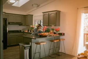 Kuchyň nebo kuchyňský kout v ubytování House in the Clouds