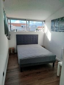Postel nebo postele na pokoji v ubytování Superbe T3 climatisé calme Marina canet 5 min de la plage