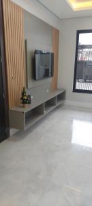 Et tv og/eller underholdning på Sobrado Praia, Beto Carrero Park