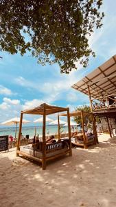 Gallery image of Rocha Beach Club in Playa Blanca