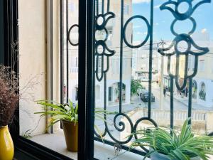 Μπαλκόνι ή βεράντα στο Luxury and comfort La Marsa Beach