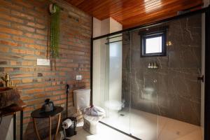 Koupelna v ubytování Capanna del Vale - Refúgio & Degustação no Vale dos Vinhedos + 75 fotografií