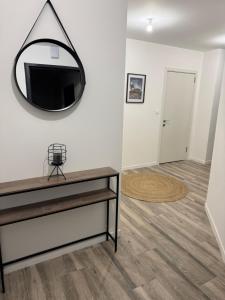 Televisyen dan/atau pusat hiburan di Comfort and tranquility, like at home