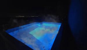 Fotografie z fotogalerie ubytování Rahal Luxury Between Etna & Sea - Heated Jacuzzi & Infinity Pool v destinaci Catania