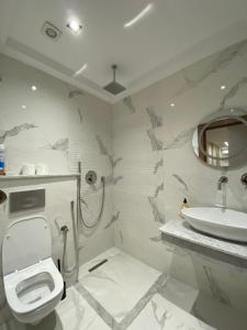 Ένα μπάνιο στο Studio Jasmine