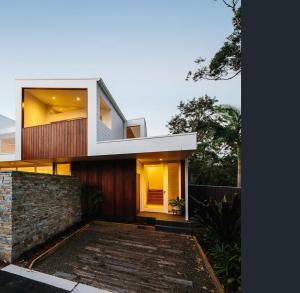 Το κτήριο όπου στεγάζεται  το διαμέρισμα