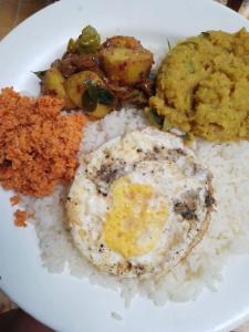 Gallery image of Home Away Home in Mount Lavinia