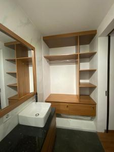 Ένα ή περισσότερα κρεβάτια σε δωμάτιο στο Villa Daisy Private Pool