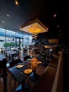 En restaurant eller et andet spisested på Increíble apartamento - Taj Bogotá Chico