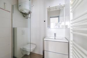 Ένα μπάνιο στο MARNE - Cosy studio in Menton