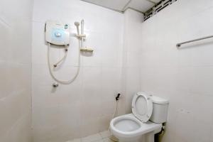 Bilik mandi di 98 Inn BilikXpert at Chow Kit +7 gambar