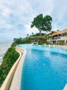 Hồ bơi trong/gần Solea Reef Resort Anda